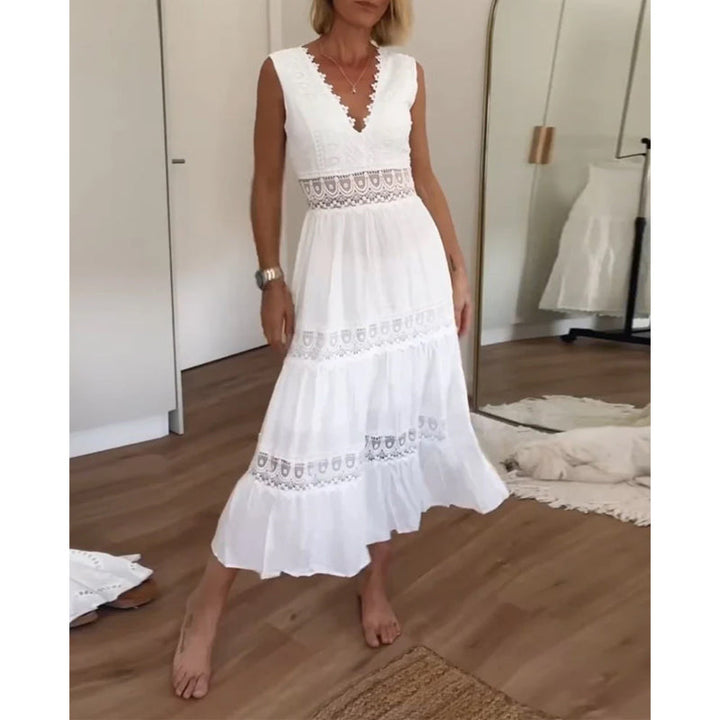 Martina | Abito Elegante in Pizzo con Scollatura a V