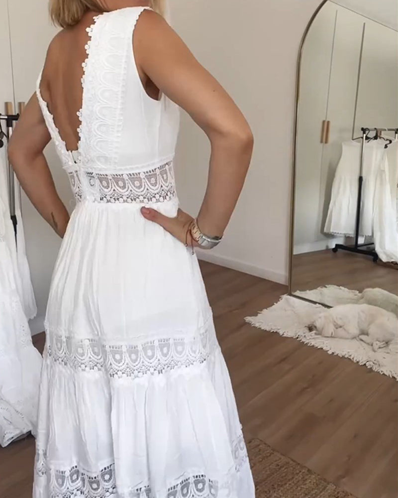 Martina | Abito Elegante in Pizzo con Scollatura a V
