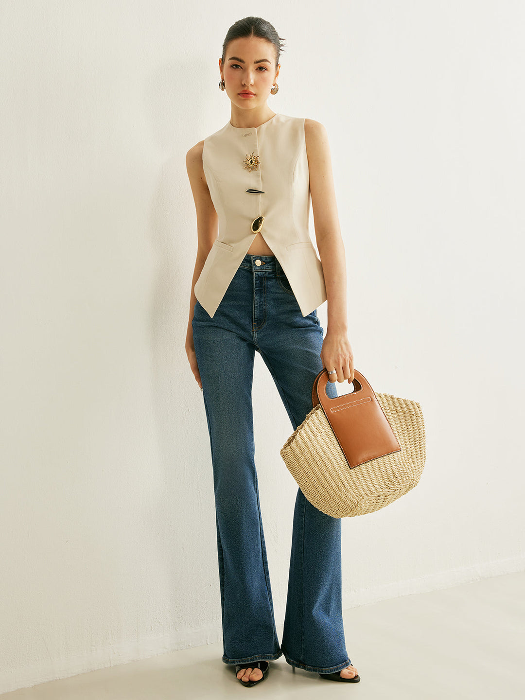 Lauretta | Gilet con Dettagli in Metallo