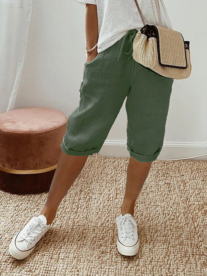 AMANDA | PANTALONI CORTI CONFORTEVOLI CON ORLO RIMBOCCATO