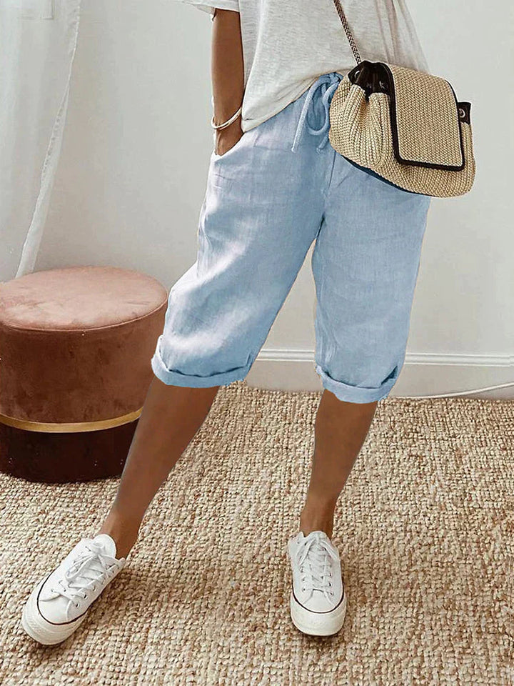 AMANDA | PANTALONI CORTI CONFORTEVOLI CON ORLO RIMBOCCATO